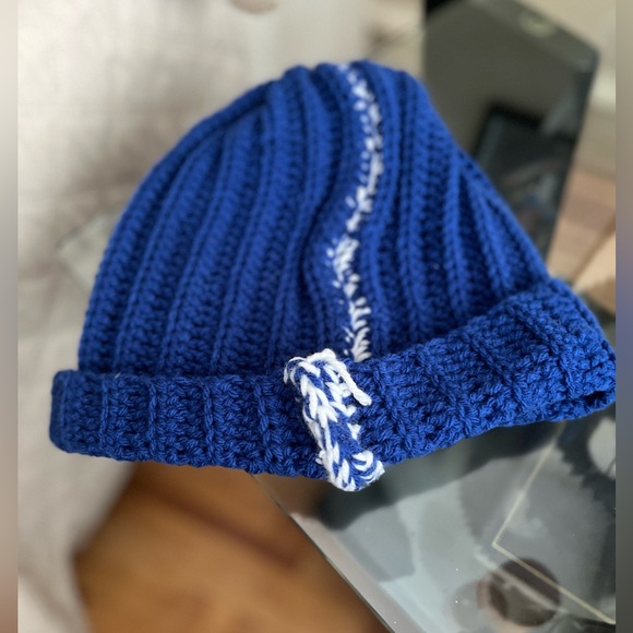 2pc Crochet Hat and Fringe Scarf Set - Picture 5 of 5